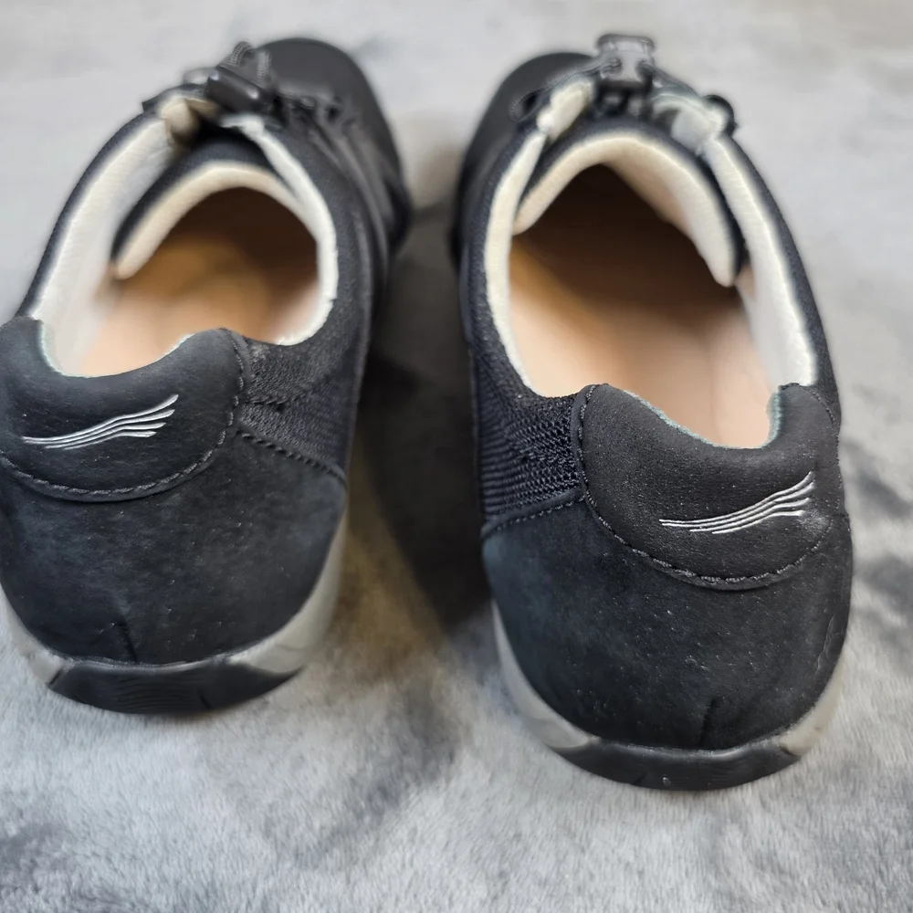 Dansko Henriette Shoes Women's 42 / 11.5 Black Suede Comfort Walking Sneaker